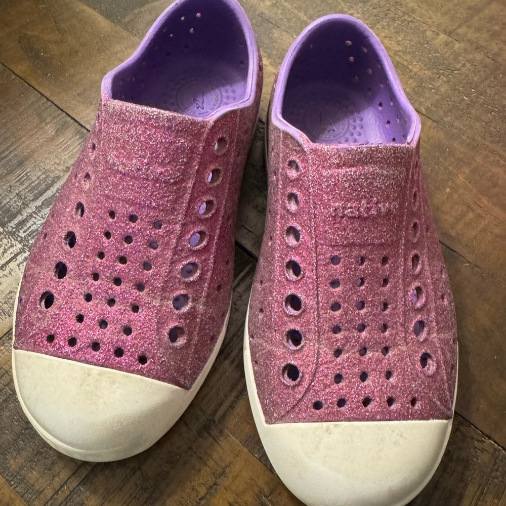 Native Purple Glitter Jefferson Slip On Size 9